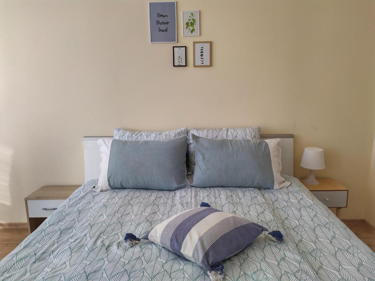 By The Cathedral - Center - 2 Bedroom Flat
