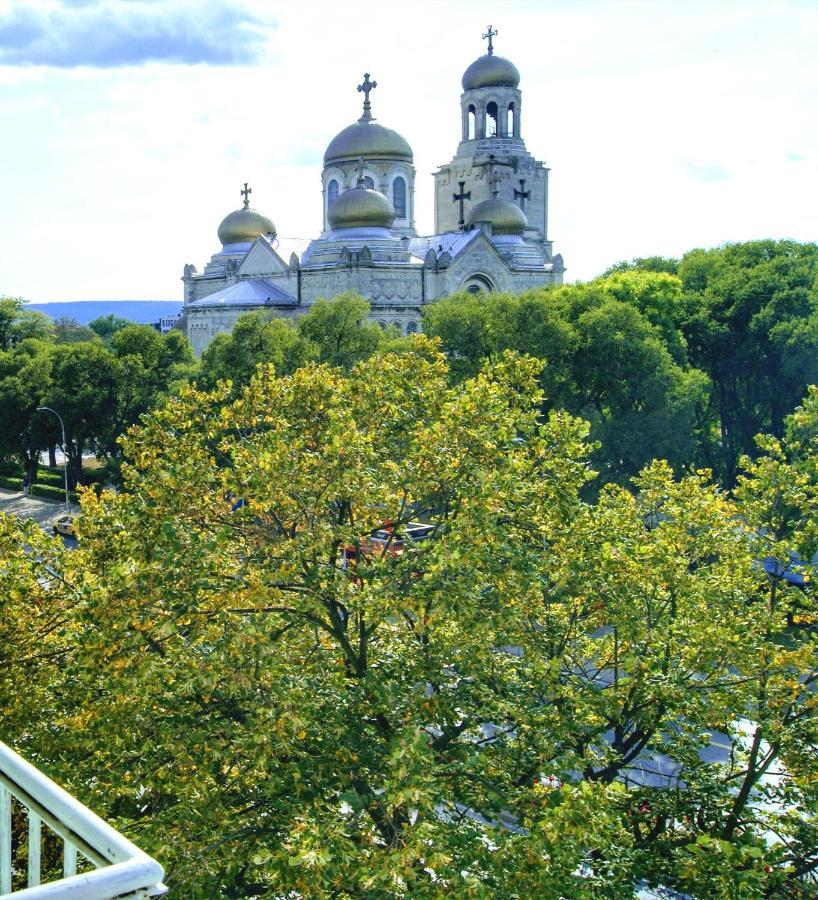 By The Cathedral - Center - 2 Bedroom Flat Apartment